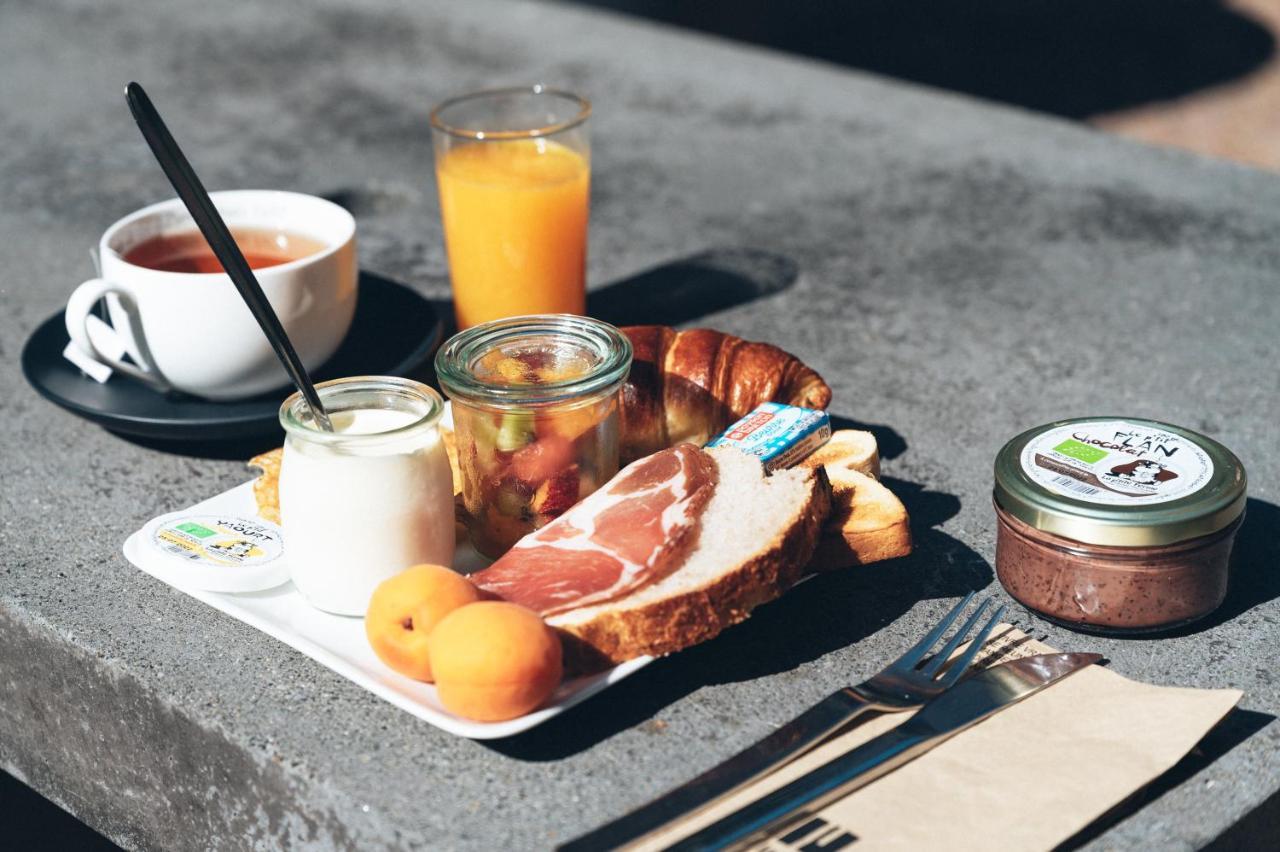 Urban Style Les Fleurines Hotel Вилфранш-дьо-Руерг Екстериор снимка