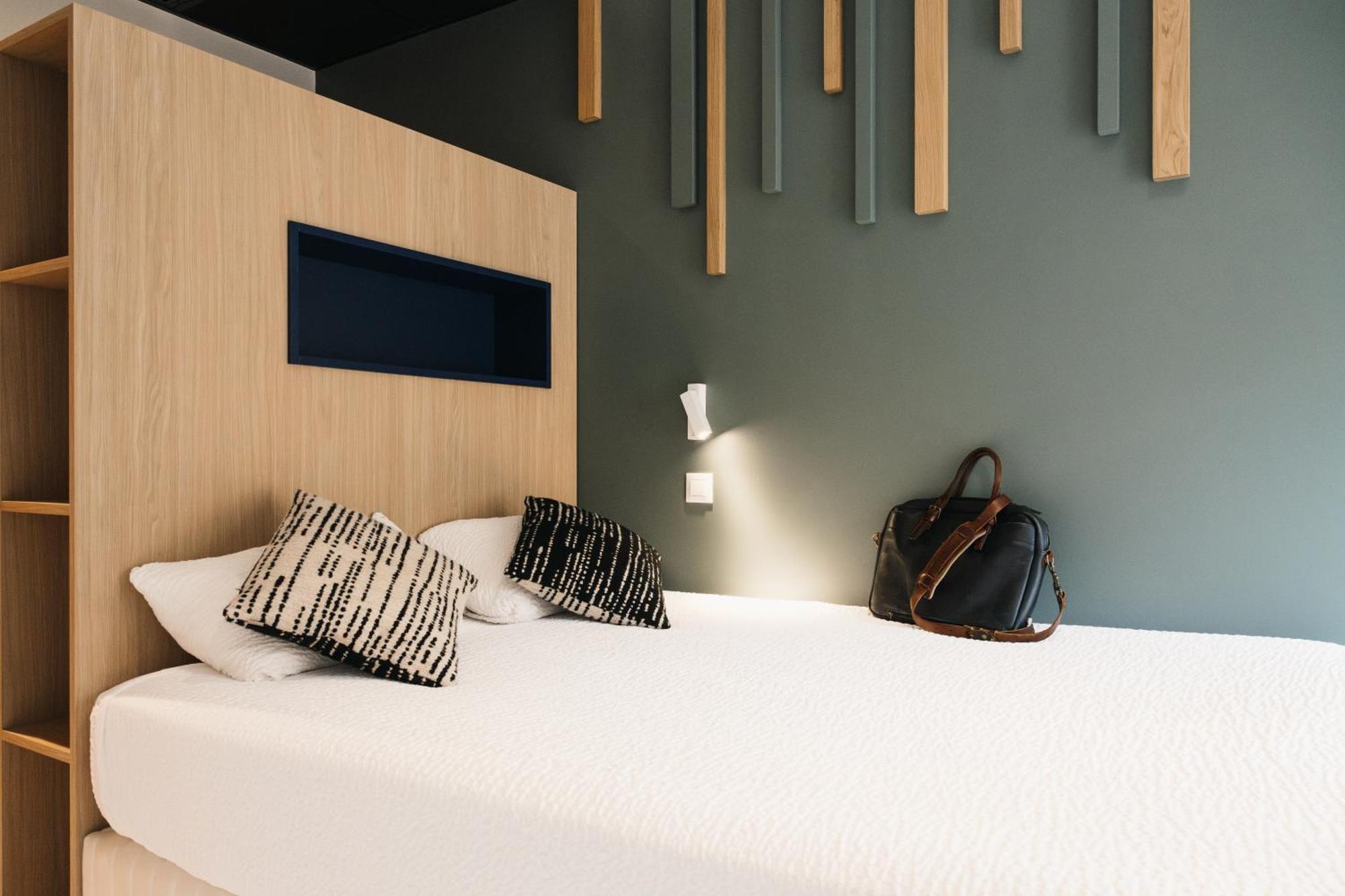 Urban Style Les Fleurines Hotel Вилфранш-дьо-Руерг Екстериор снимка