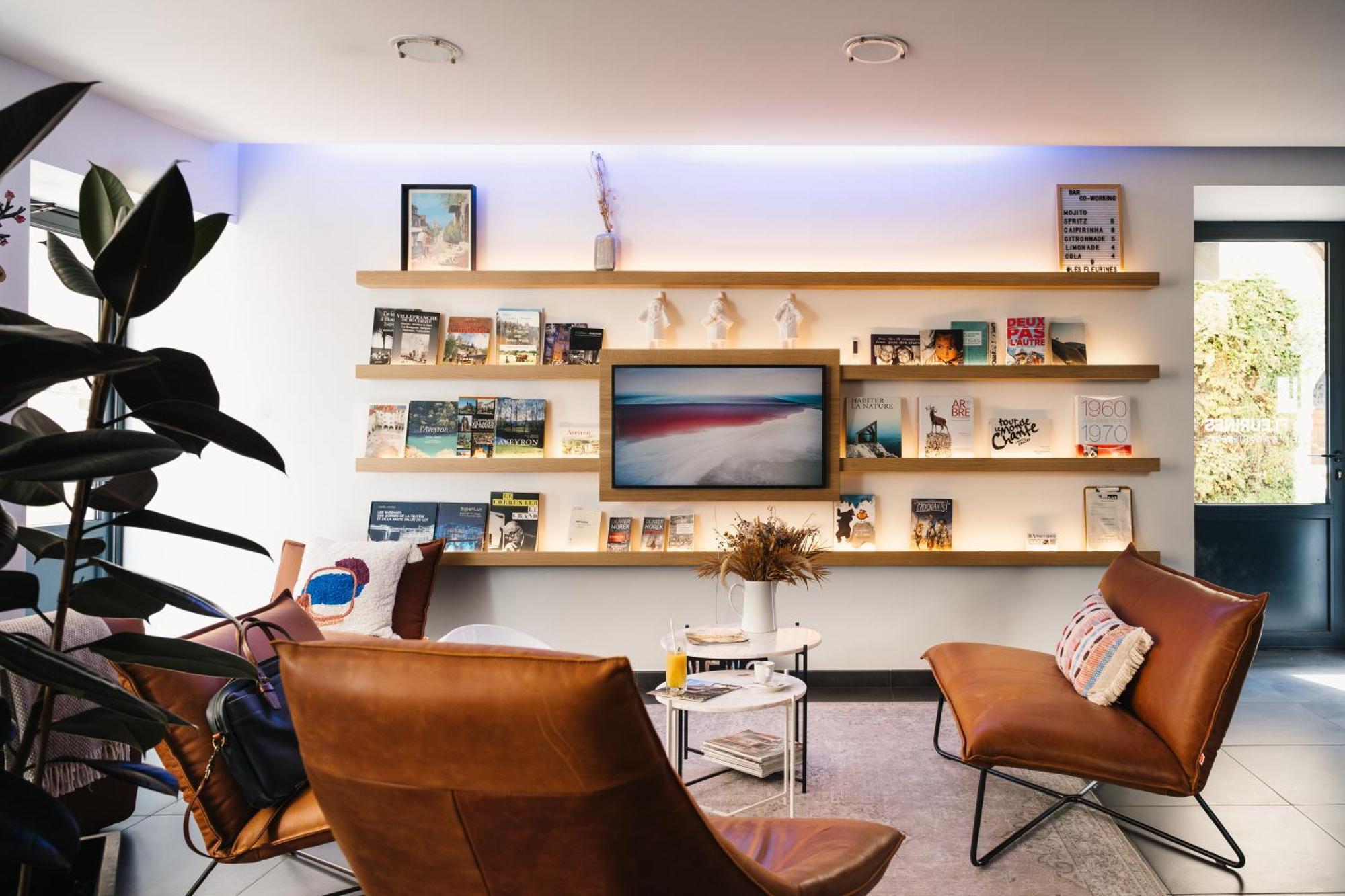Urban Style Les Fleurines Hotel Вилфранш-дьо-Руерг Екстериор снимка