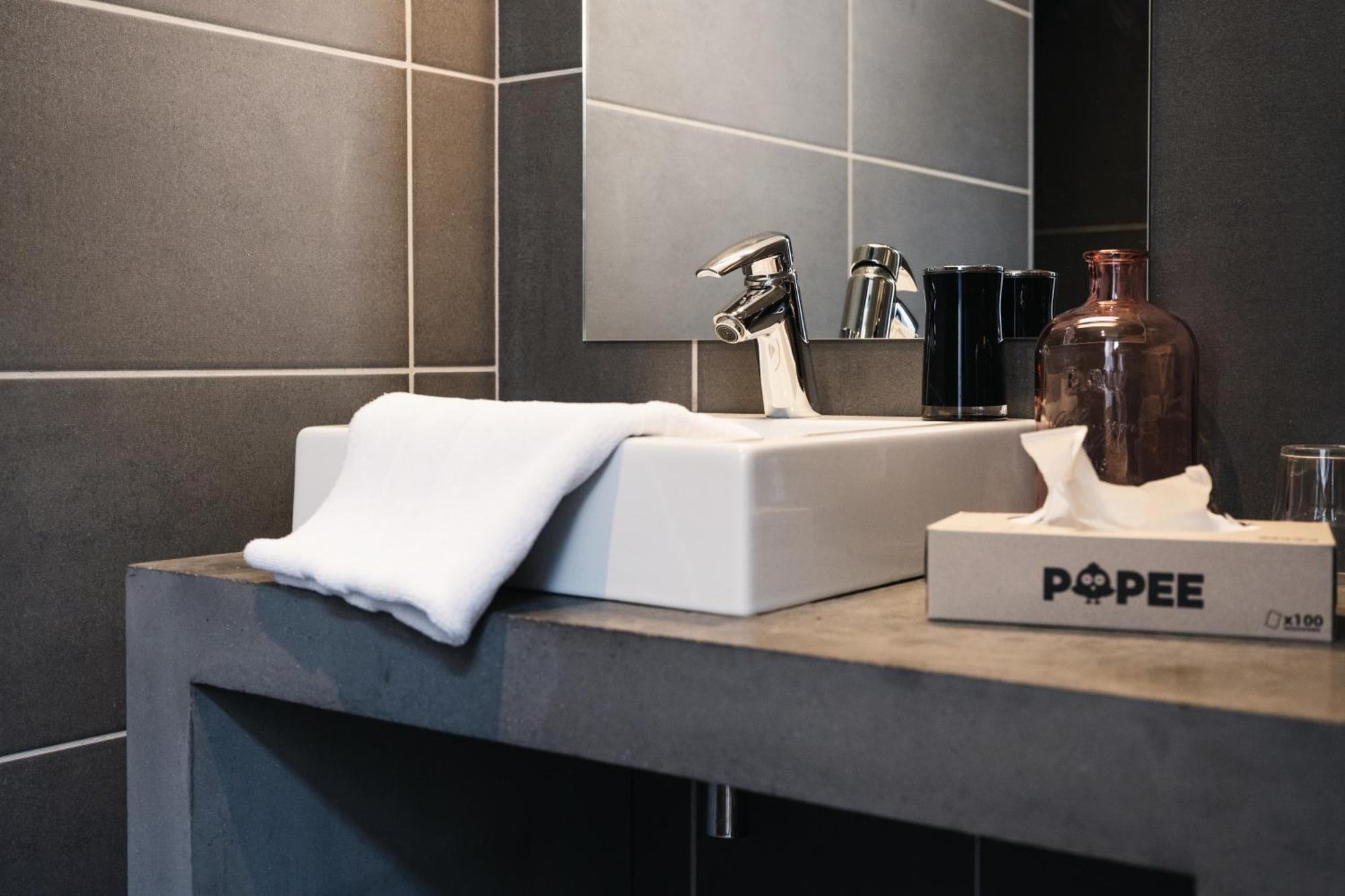 Urban Style Les Fleurines Hotel Вилфранш-дьо-Руерг Екстериор снимка